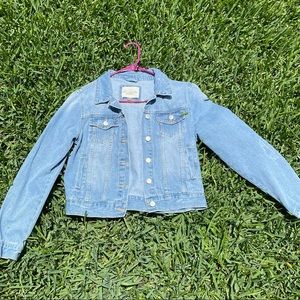 Studded pocket jean jacket